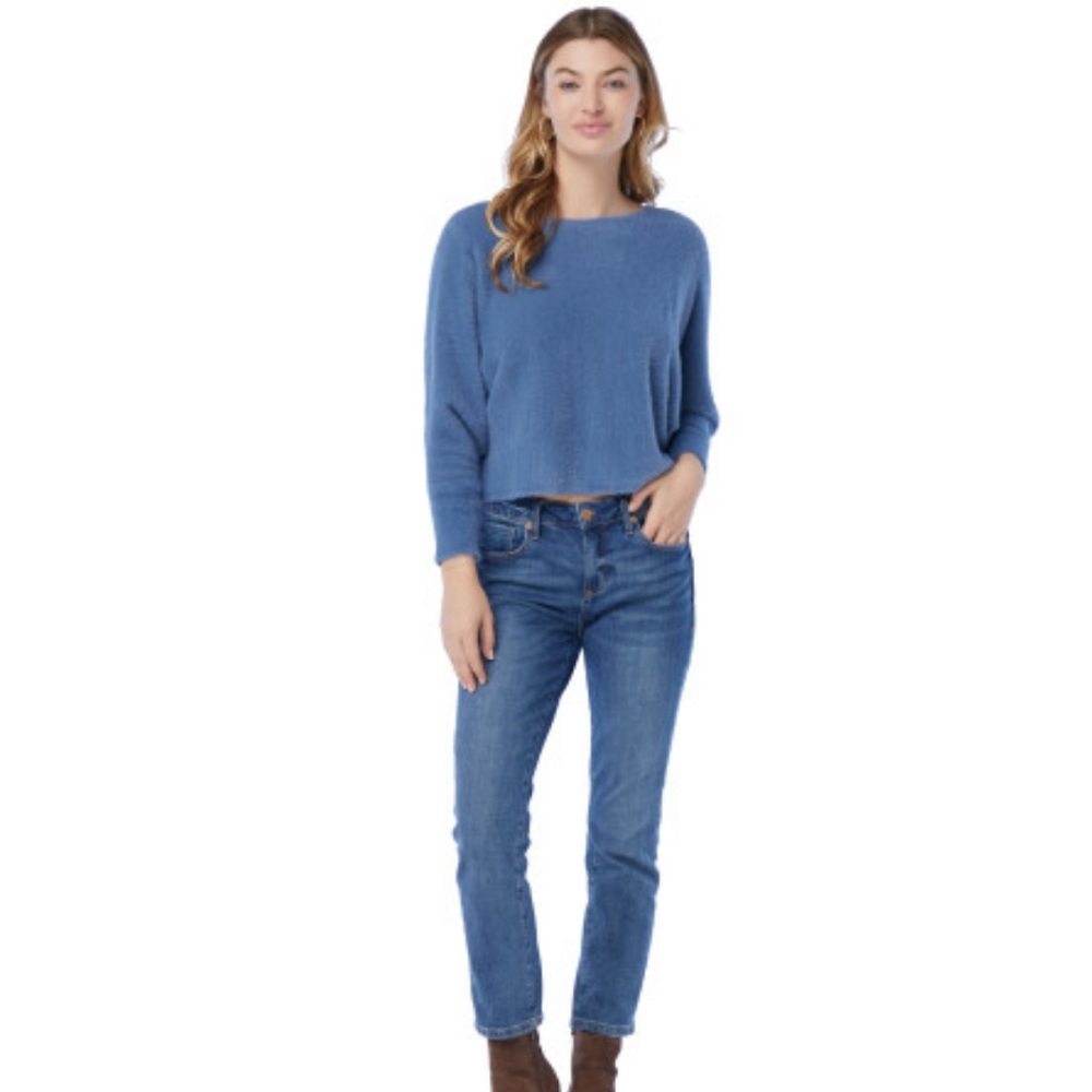 Acoa Brand Size XL Fuzzy Cozy Cropped Sweater